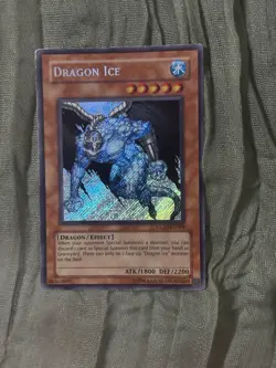Dragon Ice - Secret Rare GLAS-EN084 - MP - YuGiOh - Image 1