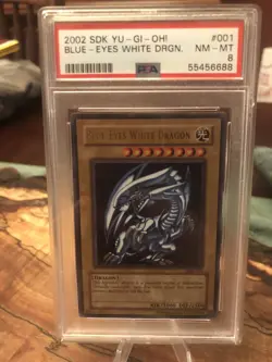 Yugioh Blue-Eyes White Dragon SDK-001 Starter deck Kaiba PSA 8 - Image 1