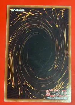 *** DARK MAGICIAN *** QUARTER CENTURY SECRET RARE (MINT) LC01-EN005 YUGIOH! - Image 2