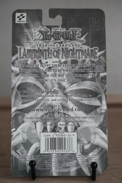 2002 Yugioh LON 1st Edition Labyrinth of Nightmare Blister Pack Sealed TCG - Image 2