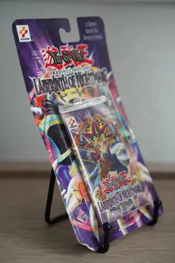 2002 Yugioh LON 1st Edition Labyrinth of Nightmare Blister Pack Sealed TCG - Image 4