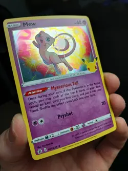 Pokemon TCG Mew 011/025 Celebrations 25th Anniversary Holo Rare NM - Image 3