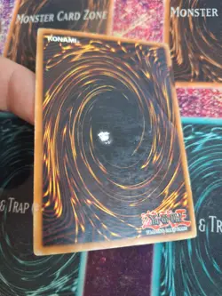 Yugioh Toon Gemini Elf DL6-EN001 Super Rare Unlimited Heavily Played - Image 5