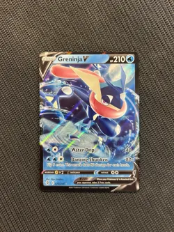 Pokemon TCG Greninja V 073/264! NM/LP Condition! See Description! - Image 1