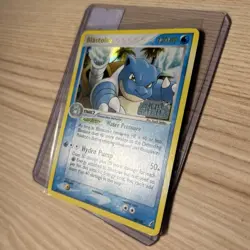 Blastoise Reverse Holo #14/100 Crystal Guardians 2006 Stamped Pokemon - Image 3