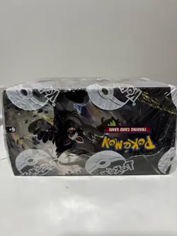 Pokemon TCG - SWSH - Vivid Voltage Booster Box (with small tear) with Acrylic 820650817496 - Image 5