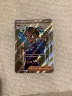 Pokemon Prismatic Evolutions - AMARYS - FULL ART TRAINER - 132/131 - NM - Image 1