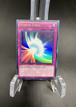 Yu-Gi-Oh! TCG Konami Mirror Force YGLD-ENB33 Unlimited Ultra Rare - Image 2