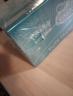 Pokemon TCG Sun & Moon Crimson Invasion Elite Trainer Box ETB (Sealed) See Pics - Image 3