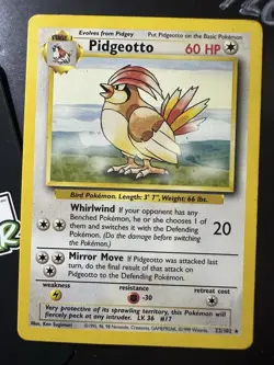 Pidgeotto 22/102, Base Set, Pokemon TCG, WOTC Vintage 1999, Non Holo Rare, LP/NM - Image 1