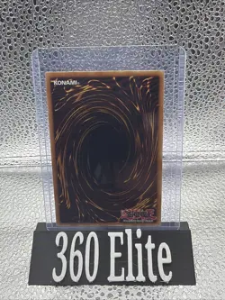 YuGiOh Dark Magician YGLD‑ENB02 Ultra Rare – Yugi’s Legendary Decks NM/VLP - Image 2