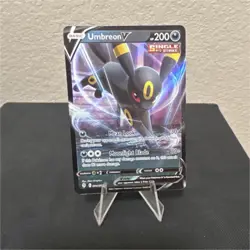 Pokemon TCG Umbreon V 094/203 SWSH07: Evolving Skies Ultra Rare Holo 200 HP - Image 1