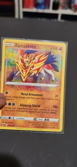 Pokemon TCG Zamazenta 102/185 SWSH Vivid Voltage Amazing Rare Holo MINT - Image 2