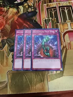 3X Bottomless Trap Hole SDBT-EN029 Common 1st Edition NM Yugioh - Image 1
