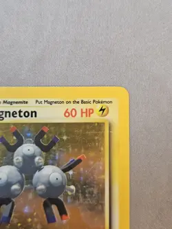 Magneton 9/102 Base Set Holo Unlimited Rare Card Pokemon TCG 1999 LP/MP - Image 5