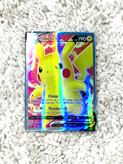 Pikachu V Charge HP190 #170/185 Holo Fan Art Display Collector Card NM! - Image 1
