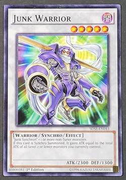 Yugioh TCG- Junk Warrior - SDSE-EN043 - NM - 1st Ed. - Common - Synchro - 2015 - Image 1