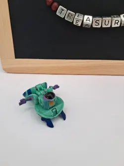 Bakugan Battle Brawlers Reverse Aquos Preyas 520G Classic Rare W/ Card - Image 3