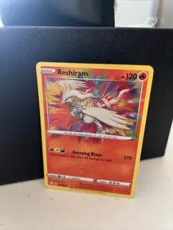 Pokemon TCG Reshiram Shining Fates 017/072 Holo Amazing Rare - Image 1