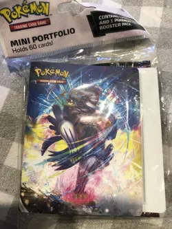 Pokemon TCG Sword & Shield Battle Styles Mini Portfolio & Booster Pack - SEALED - Image 2