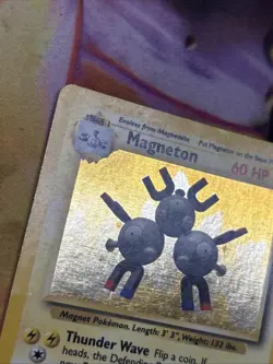 Magneton Base Set Holo 9/102 Pokemon✨🔥SHIPS FAST💨RARE VINTAGE📈 +FREE GIFT🎁 - Image 3