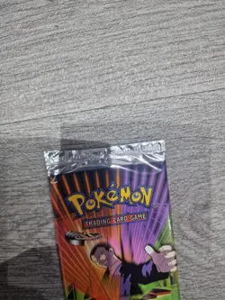 Potential Reseal Tampered* 2000 Pokemon Gym Challenge Set Booster Pack WOTC - Image 2