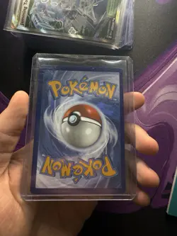 Pokemon TCG Victini Sv: Black Bolt 012/086 Holo Rare Master Ball Pattern Card - Image 3