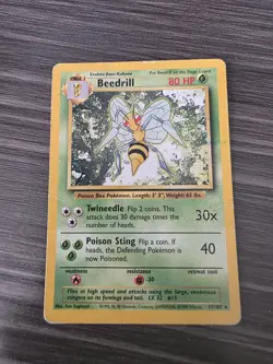 Pokemon TCG - Beedrill 17/102 - Rare Unlimited - Base Set Unlimited - Image 1