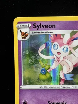 SYLVEON 035/078 POKEMON GO HOLO RARE POKEMON TCG - Image 2