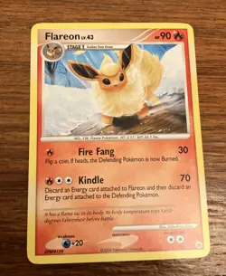 Pokemon Card Flareon 19/100 D&P Majestic Dawn Non-Holo Rare - Image 1