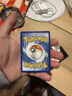 Pokemon TCG Mew Vmax Fusion Strike 269/264 Holo Secret Rare - Image 4