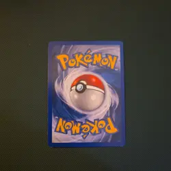 Kakuna Shadowless 33/102 Base Set Pokemon Card - Image 2