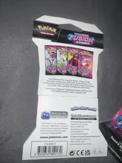 Pokemon TCG Sword & Shield Fusion Strike Sleeved Booster Pack (Factory Sealed) 820650809170 - Image 2
