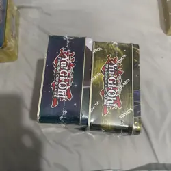 2016 YU-GI-OH MEGA TIN YUGI & SLIFER YUGIOH NEW SEALED KONAMI - Image 3