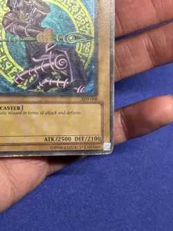 Dark Magician SDY-006 Yugi Unlimited Glossy Bold Foil Line Misprint Error HP - Image 5