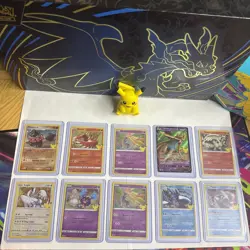 Pokemon Trading Card Game: 10 Card Bundle 4 (Mixed Languages/No Duplicates) - Image 1