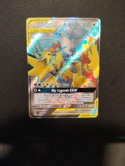 Pokemon tag team moltres and zapdos and articuno gx 66/68 - Image 1