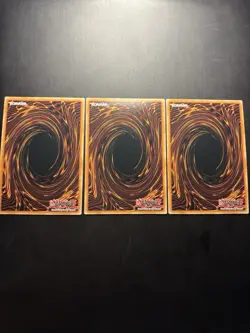 Yugioh! Playset - 3x Guiding Quem, the Virtuous Ultra Rare - RA04-EN043 1st Ed. - Image 2