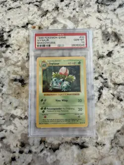 Pokemon PSA 10 SHADOWLESS IVYSAUR 30/102 - 1999 BASE SET NON HOLO - GEM MINT - Image 1