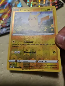 Pikachu 49/203 - Evolving Skies - Reverse Holo - Common - Pokemon Card TCG NM - Image 2