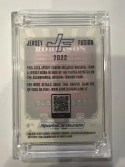 2022 SP Legendary Cuts Frank Robinson Game Used Swatch - Jersey Fusion - Image 2