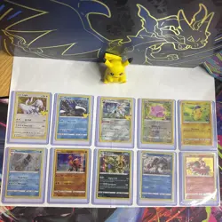 Pokemon Trading Card Game: 10 Card Bundle 13 (Mixed Languages/No Duplicates) - Image 1
