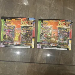 Pokemon TCG: Back to School Eraser Blister - Evolving Skies, Umbreon - Set Of 2 - Image 1