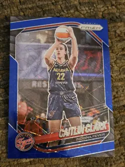 2025 Panini Prizm WNBA #22 Caitlin Clark Blue Velocity Indiana Fever - Image 1