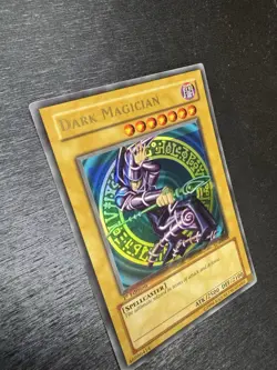 YuGiOh! Dark Magician SDY-E005 - Error Misprint Foil Shift 1st Edition Near Mint - Image 5