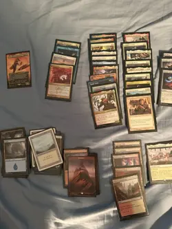 Captain America, First Avenger Commander Deck Equipment Magic MTG Ready-to-Play - Image 2