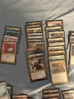 Captain America, First Avenger Commander Deck Equipment Magic MTG Ready-to-Play - Image 3