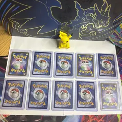 Pokemon Trading Card Game: 10 Card Bundle 21 (Mixed Languages/No Duplicates) - Image 2