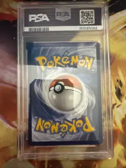 Reshiram 113/114 Celebrations Classic Collection Black/White, PSA 10 - Image 2