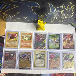 Pokemon Trading Card Game: 10 Card Bundle 22 (Mixed Languages/No Duplicates) - Image 1